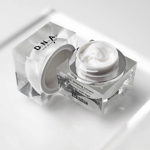 NWT Dr.Brandt Skincare Do Not Age Time Defying Cream - Picture 3 of 15